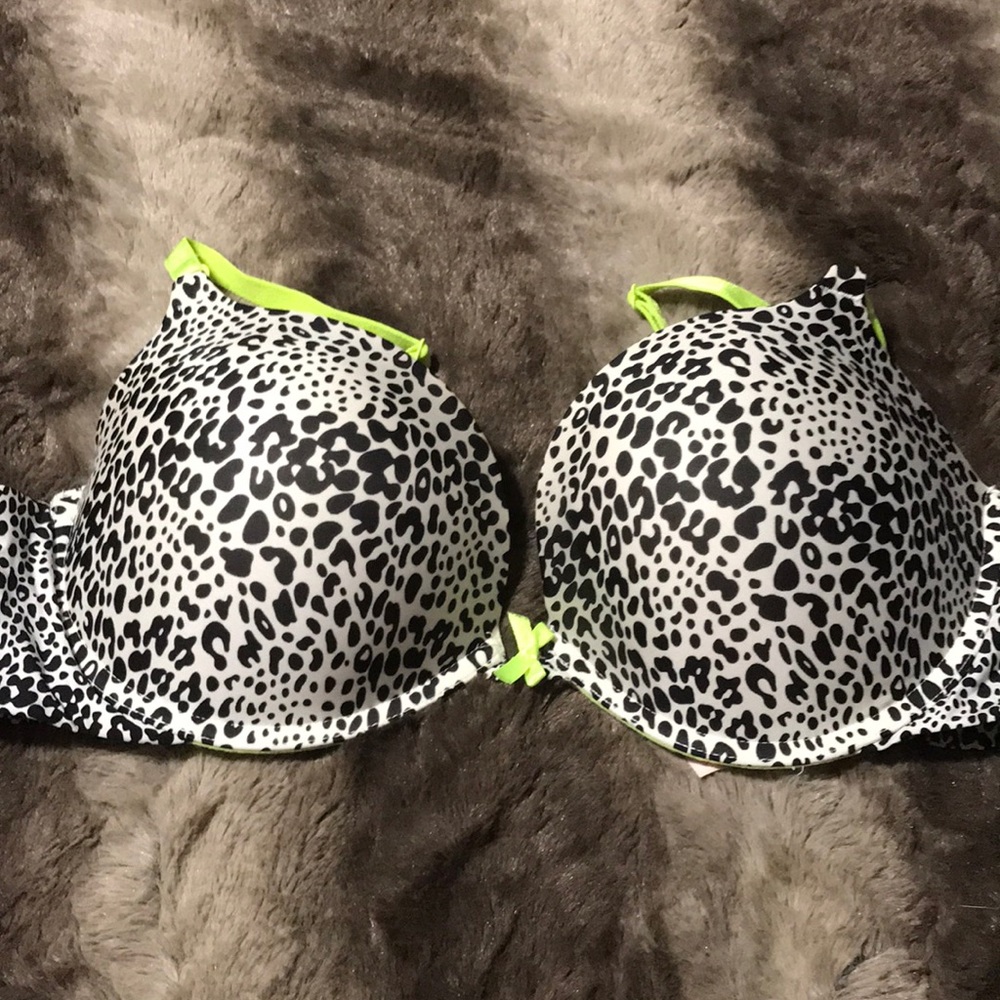 Victoria’s Secret bra